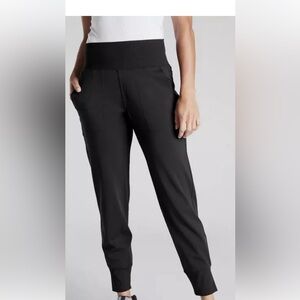 Athleta Benice pull on jogger pants like new size m
